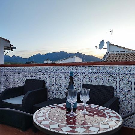 Casa Blanca W Sercu Andaluzji / Finca / Village House Montecorto Bagian luar foto
